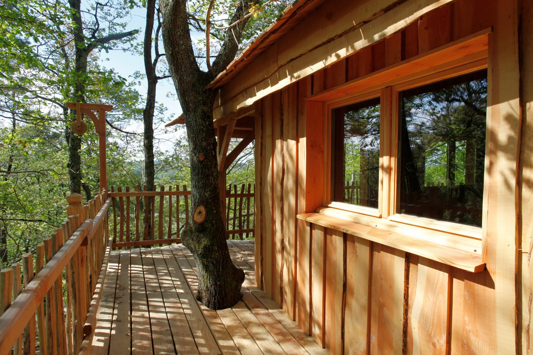 mazerolle cabane perchee nuit insolite 1